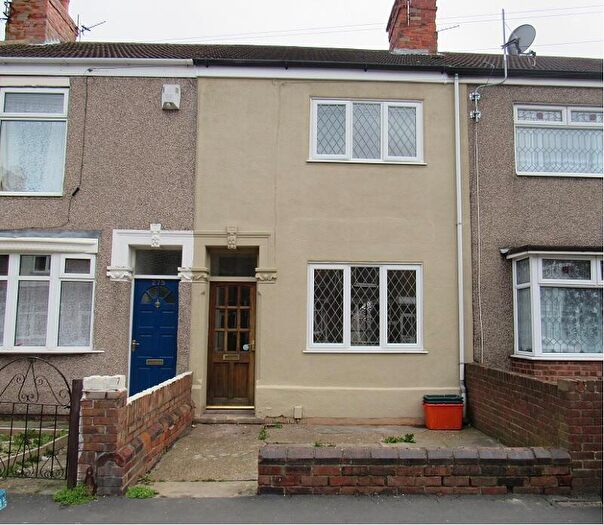3 Bedroom Terraced House To Rent In Convamore Road, Grimsby, DN32