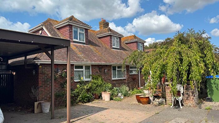 4 Bedroom Detached House For Sale In Links Close, Seaford, East Sussex, BN25