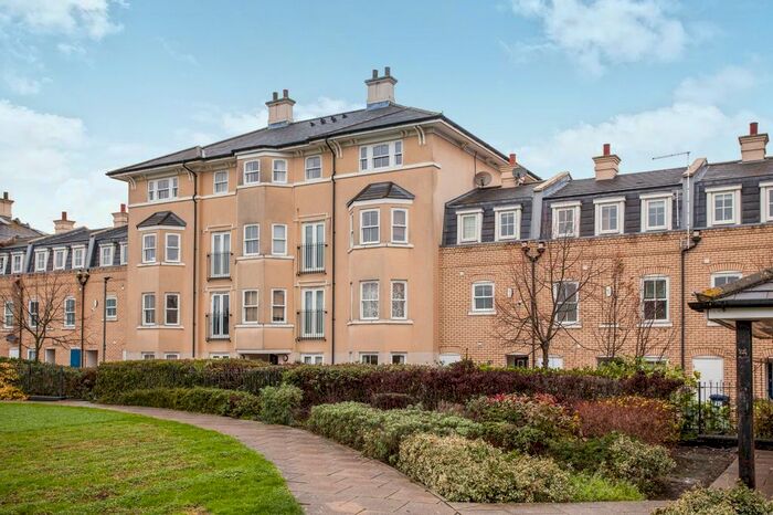 2 Bedroom Flat To Rent In St Matthews Gardens, Cambridge, CB1