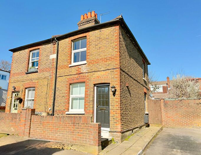 2 Bedroom Semi Detached House To Rent In Lewins Road, Epsom, KT18