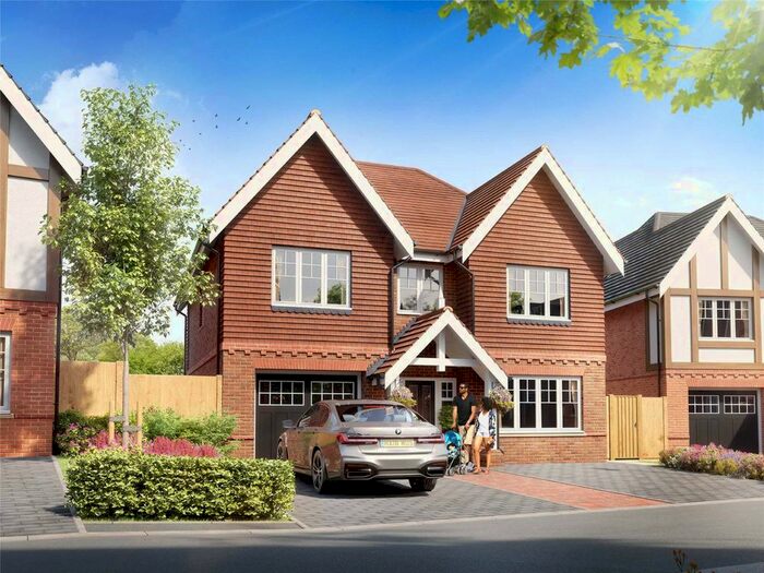 4 Bedroom Detached House For Sale In St Edwards Gate, Cuffley Hill