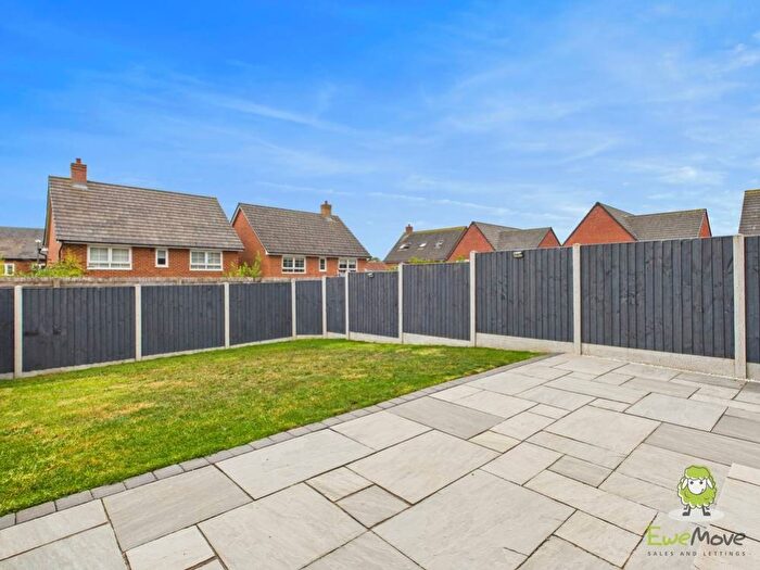 4 Bedroom Town House For Sale In Mallard Avenue, Edleston, Nantwich, CW5