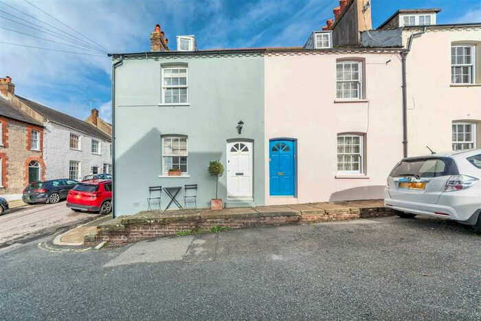 2 Bedroom End Of Terrace House To Rent In Orchard Place, Arundel, BN18