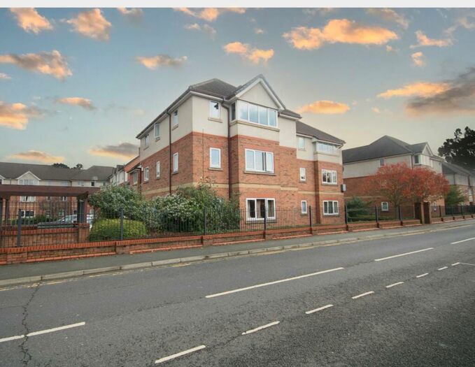 2 Bedroom Apartment To Rent In Duchess Place, Chester, CH2