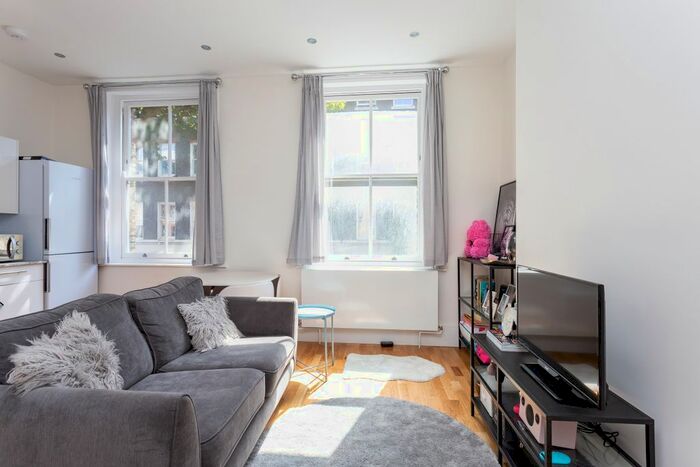 1 Bedroom Flat To Rent In Windmill Street, London, W1T