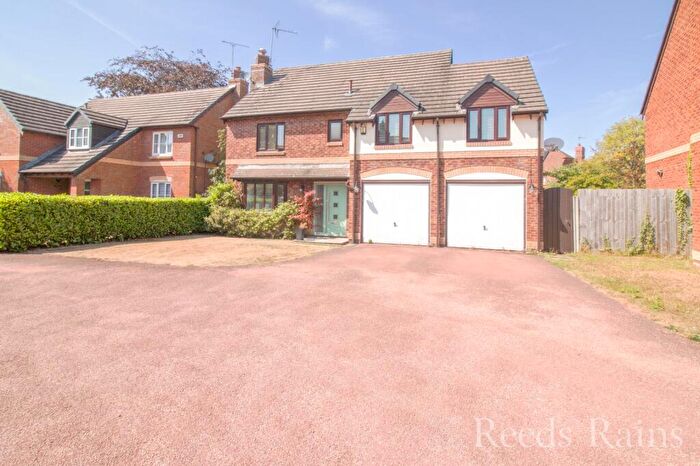 4 Bedroom Detached House For Sale In Roxburgh Road, Little Sutton, Ellesmere Port, Cheshire, CH66
