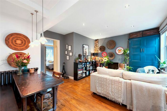 1 Bedroom Flat To Rent In City Road, London, EC1V