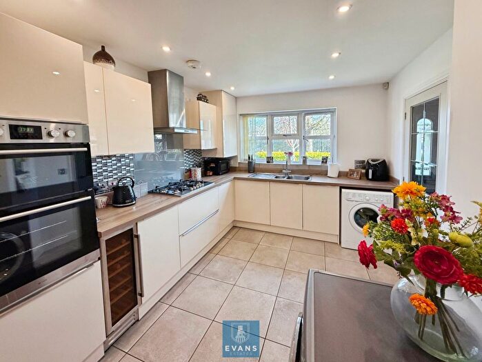 4 Bedroom Detached House For Sale In Penny Park Lane, Keresley, Coventry, CV6
