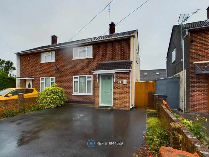 2 Bedroom Semi-Detached House To Rent In Cranmore Avenue, Swindon, SN3