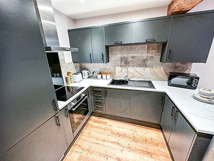 1 Bedroom Apartment To Rent In Queens Road, Nuneaton, CV11