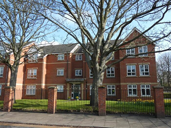 2 Bedroom Apartment For Sale In Haswell Gardens, North Shields, NE30