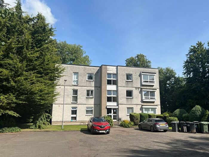 1 Bedroom Flat To Rent In Carriagehill Drive, Paisley, PA2