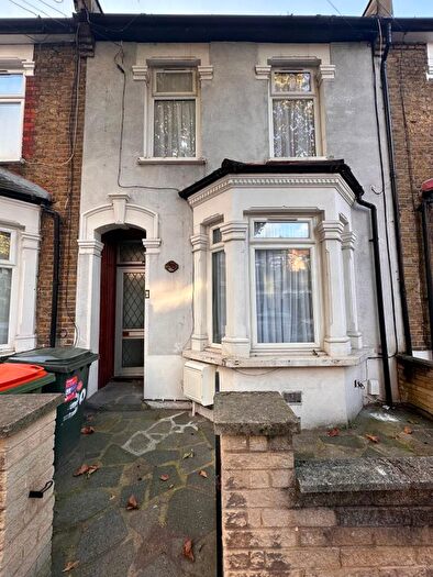 3 Bedroom Terraced House To Rent In Mafeking Avenue, London, E6