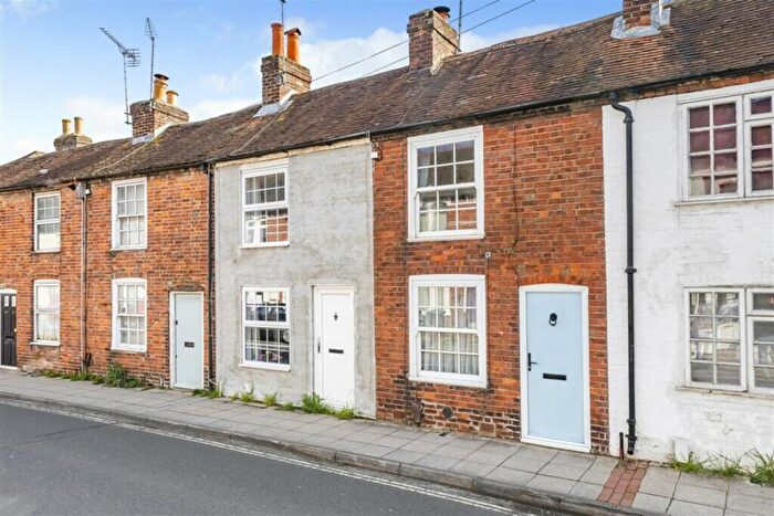 2 Bedroom Terraced House To Rent In North Street, Emsworth, PO10