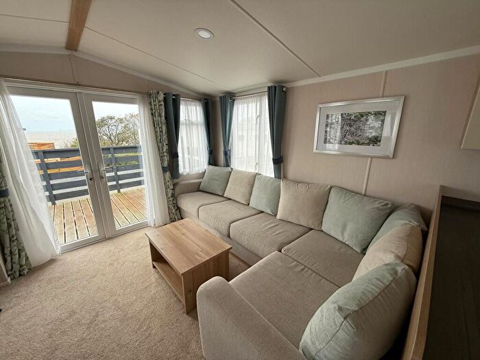 3 Bedroom Caravan For Sale In Castle Douglas, Dumfries And Galloway, DG7