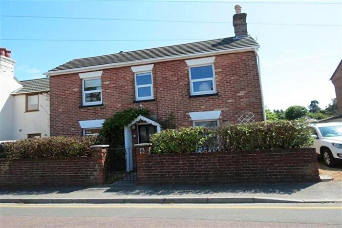 5 Bedroom House To Rent In Bedroom Detached House In Ensbury Park, BH10