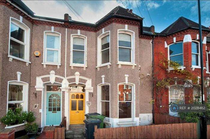 2 Bedroom Flat To Rent In Agnew Road, Forest Hill, SE23