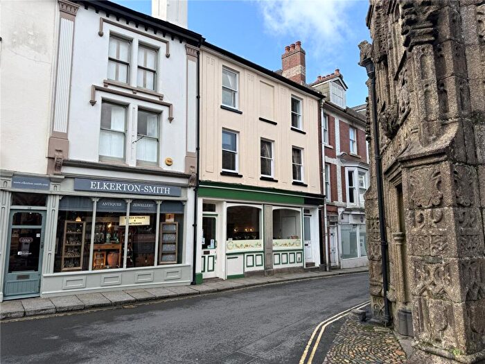 3 Bedroom Maisonette For Sale In Church Street, Launceston, Cornwall, PL15