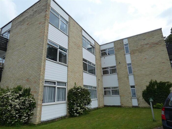2 Bedroom Flat To Rent In Chesterton Towers, Cambridge, CB4