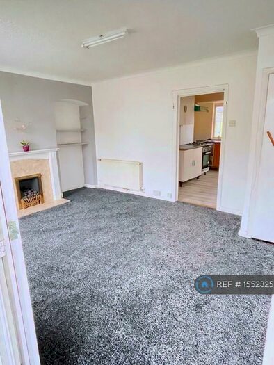 3 Bedroom Semi-Detached House To Rent In Borrowdale Road, Birmingham, B31