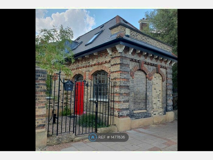 3 Bedroom Detached House To Rent In Wiltshire Road, London, SW9