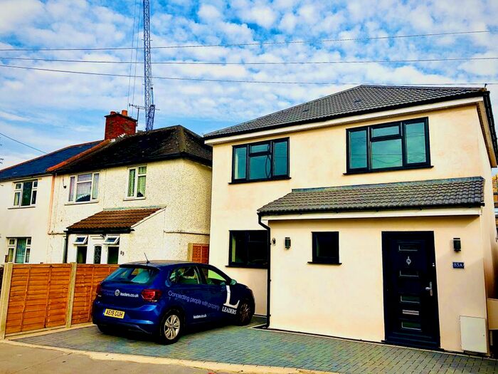 3 Bedroom Detached House To Rent In Longhurst Road, CR0