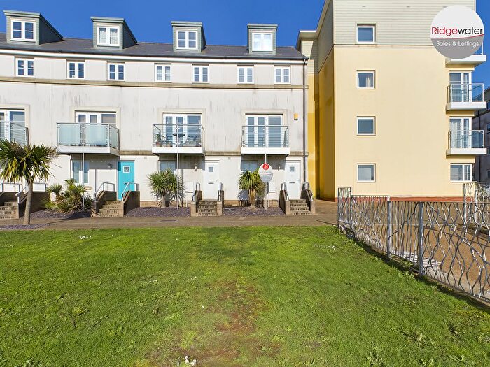 4 Bedroom Property To Rent In Richardson Walk, Torquay, Devon, TQ1