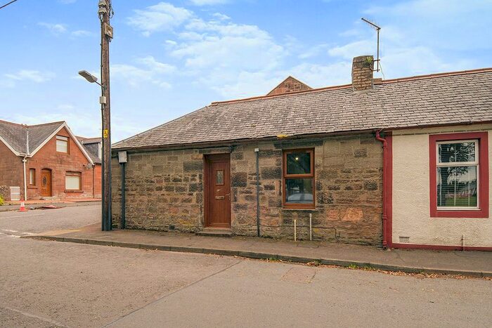 1 Bedroom Bungalow For Sale In Queensberry Square, Sanquhar, Dumfries And Galloway, DG4