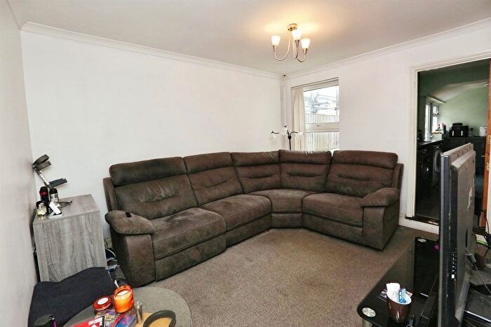 2 Bedroom Terraced House For Sale In Burnett Road, Gosport, PO12