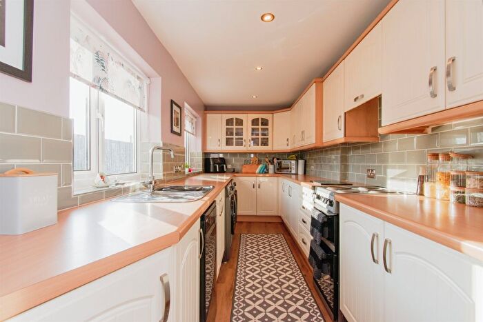 3 Bedroom Terraced House For Sale In Aketon Road, Cutsyke, Castleford, WF10