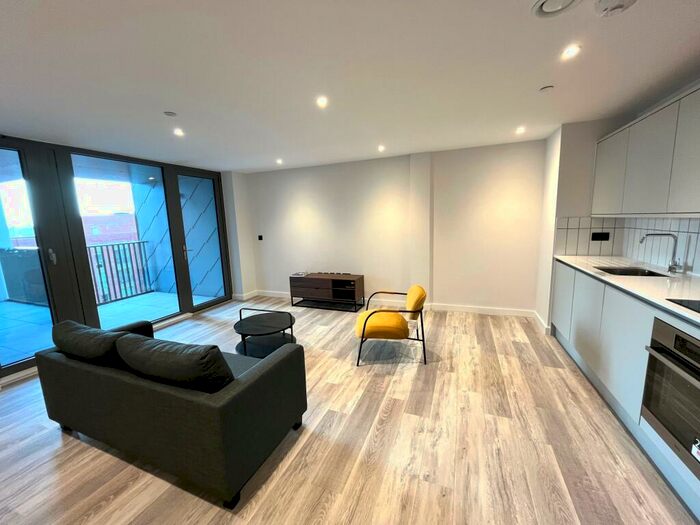 2 Bedroom Apartment To Rent In Apex Lofts, B12