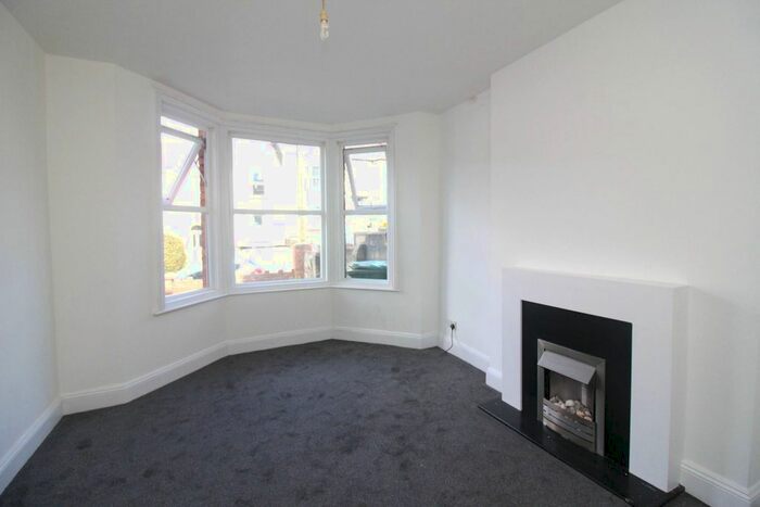 3 Bedroom Terraced House To Rent In Westbourne Road, Torquay, Devon, TQ1