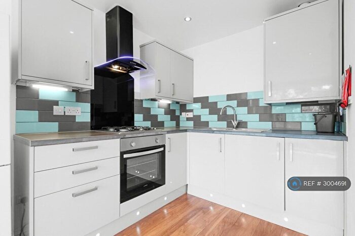 1 Bedroom Flat To Rent In Ashley House, Bristol, BS2