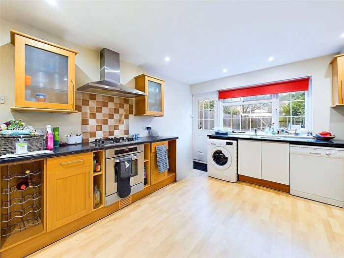4 Bedroom Terraced House To Rent In North Place, Teddington, TW11