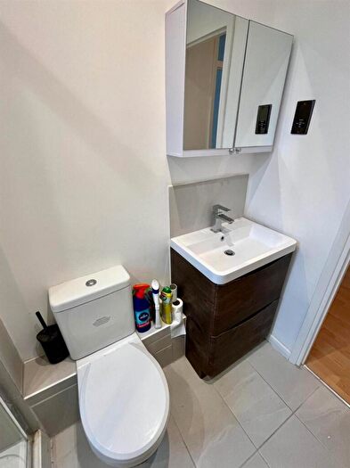 2 Bedroom Flat To Rent In Benson Court, Junction Road, London, N19
