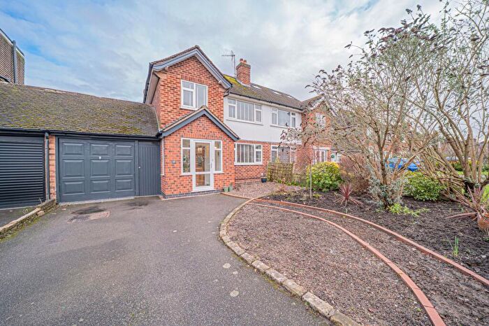 3 Bedroom Semi Detached House For Sale In Queens Avenue, Shirley, B90