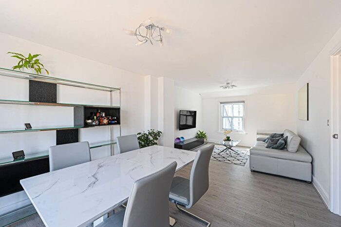 3 Bedroom Flat To Rent In Matthew Parker Street, Westminster, London, SW1H