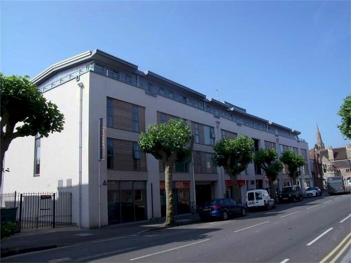 Studio To Rent In Corporation Street, Taunton, TA1