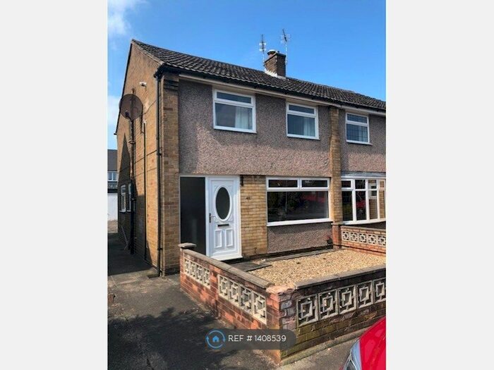 3 Bedroom Semi-Detached House To Rent In Stockdale Crescent, Preston, PR5