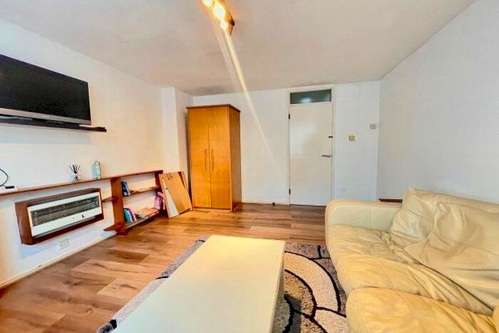 3 Bedroom Terraced House To Rent In Marshall Path, London, SE28