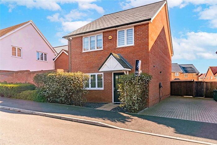 4 Bedroom Detached House For Sale In Sun Marsh Way, Gravesend, Kent, DA12