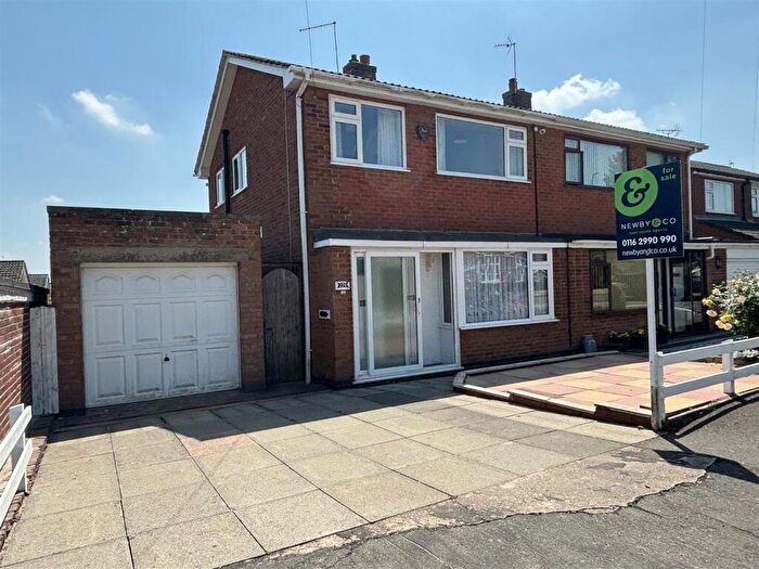 3 Bedroom Semi-Detached House For Sale In Link Road, Anstey, Leicester, LE7