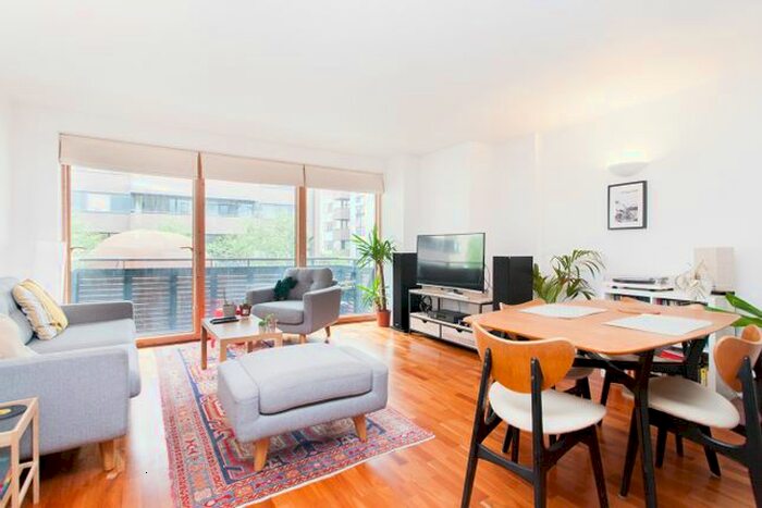 2 Bedroom Flat To Rent In Poole Street, London, N1