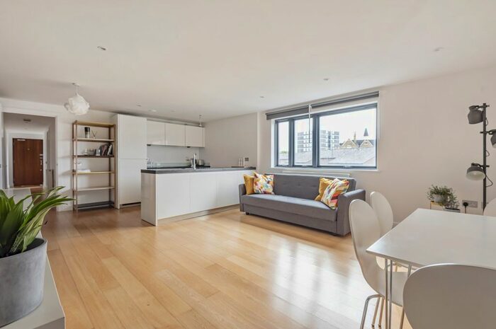 1 Bedroom Flat To Rent In Rothsay Street, London, SE1