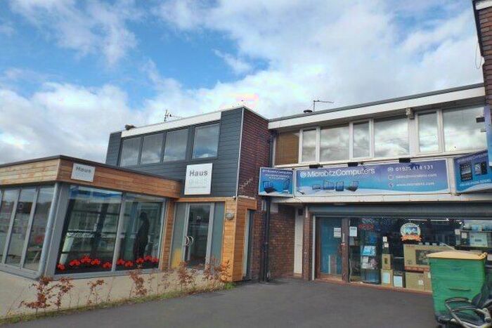 2 Bedroom Flat To Rent In Gainsborough Road, Warrington, WA4