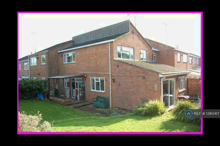 3 Bedroom End Of Terrace House To Rent In Jubilee Rise, Danbury, CM3