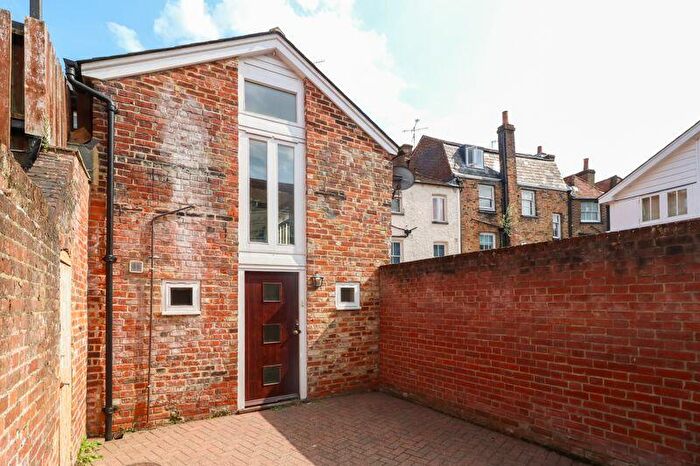 1 Bedroom Semi-Detached House To Rent In Cobden Place, Canterbury, CT1