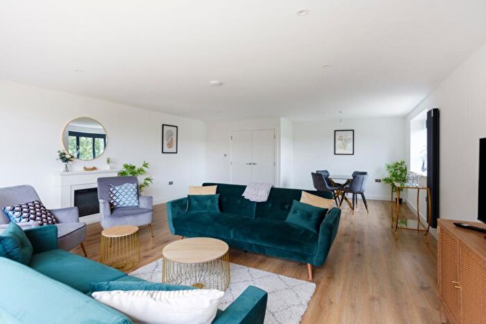 3 Bedroom House To Rent In Crowhurst Lane, RH7