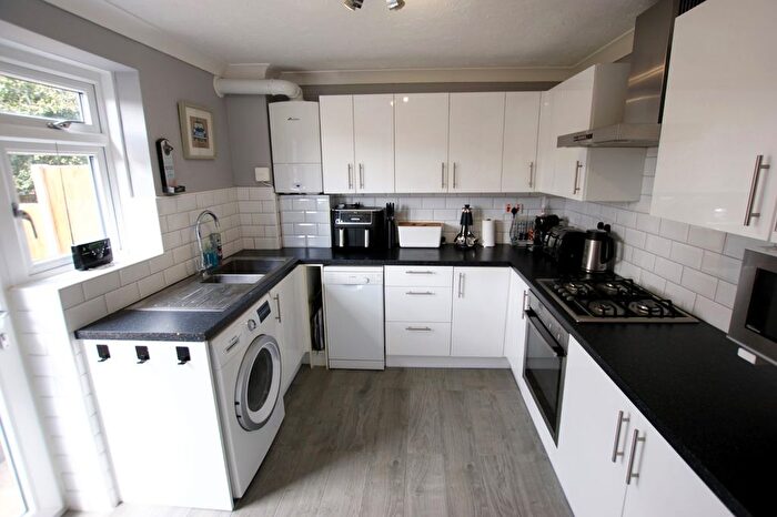 3 Bedroom End Of Terrace House For Sale In Coventry Close, Corfe Mullen, Wimborne, Dorset, BH21