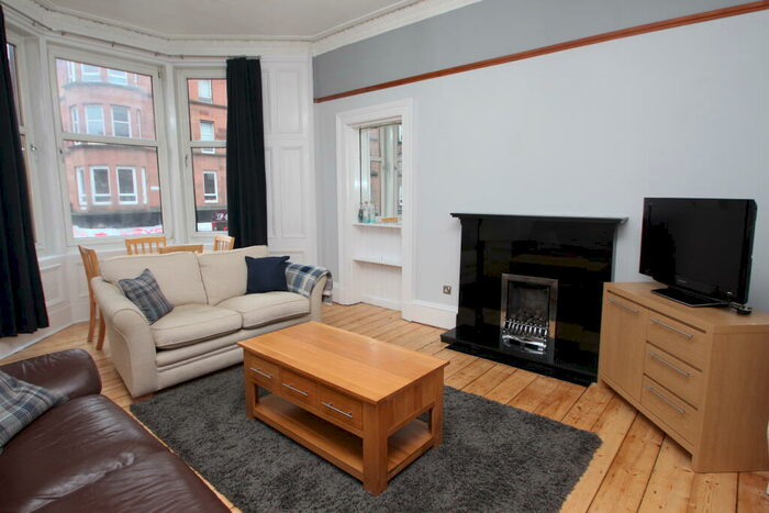 2 Bedroom Flat To Rent In Wood Street, Dennistoun, G31